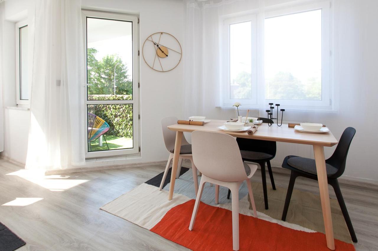 Uroczy Apartament Rzeczna Колобжег Екстериор снимка